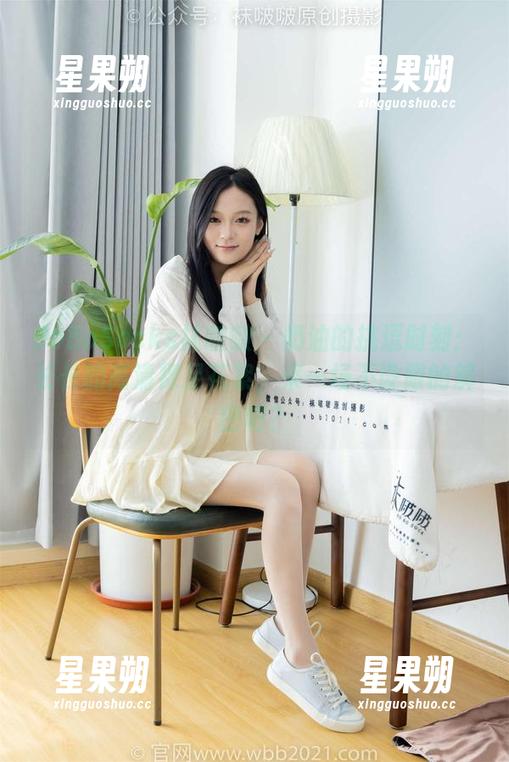 BoBoSocks袜啵啵 - 奶油的挑逗时刻：长长的高清裸足花絮，来一场不设限的解密吧？-星果朔