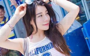 IMiss爱蜜社 - 李李七七喜喜的婚纱写真集，更新后会变得更缤纷吗？