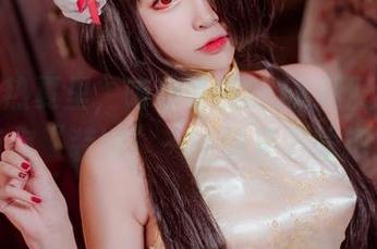 在这个热夏里，喵糖映画的JK制服写真集带你“装嫩”——快来下载把！