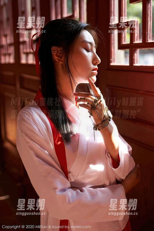 MiiTao蜜桃社 - 在线的琉璃lily制服资源,渐渐意识到,我可能是个“制服控”了。-星果朔 MiiTao蜜桃社 - 在线的琉璃lily制服资源,渐渐意识到,我可能是个“制服控”了。-星果朔