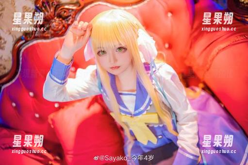 发现新奇的资源在Sayako＿今年4岁办公室写真里，这真的比上班要有趣多了。-星果朔