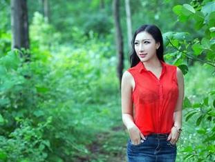 TuiGirl - 短裙下的小九九：私拍展示那些说不出口的情绪和图片