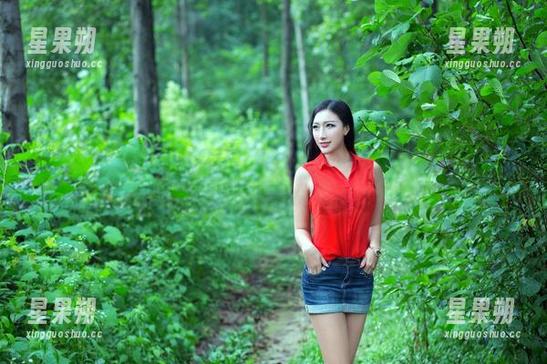 TuiGirl - 短裙下的小九九:私拍展示那些说不出口的情绪和图片-星果朔 TuiGirl - 短裙下的小九九:私拍展示那些说不出口的情绪和图片-星果朔