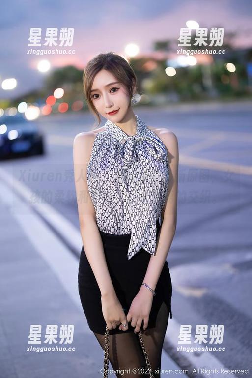 Xiuren秀人网 - 潘娇娇的最新原图,女孩的柔软和坚定,一个迷离的交织。-星果朔 Xiuren秀人网 - 潘娇娇的最新原图,女孩的柔软和坚定,一个迷离的交织。-星果朔