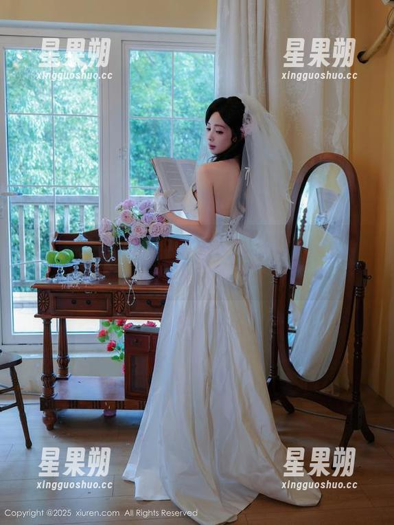 Xiuren秀人网 - 福利一波接着一波,赵惟依coco的女王写真高冷又撩人。-星果朔 Xiuren秀人网 - 福利一波接着一波,赵惟依coco的女王写真高冷又撩人。-星果朔
