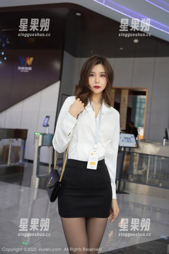 Xiuren秀人网 - 一言不合就秀出顾欣怡的美图,少女时代回来了!-星果朔 Xiuren秀人网 - 一言不合就秀出顾欣怡的美图,少女时代回来了!-星果朔