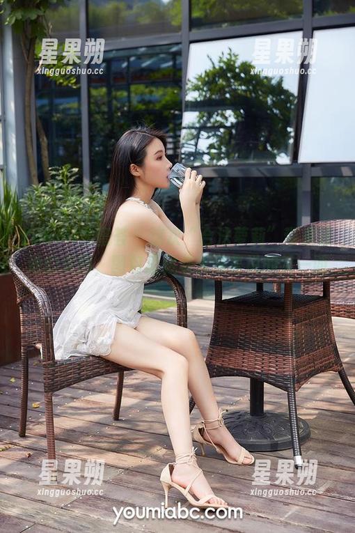 YouMi尤蜜荟 - 这次“合法萝莉”带来泳池的美图,图包里藏着无法言说的又一面!-星果朔 YouMi尤蜜荟 - 这次“合法萝莉”带来泳池的美图,图包里藏着无法言说的又一面!-星果朔