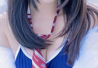哇！Yuki亭的礼服cos太好看，图集逛到欲罢不能啊！