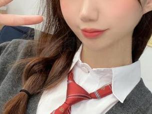 nagisa魔物喵的图集：女仆身边的死库水，水花四溅？