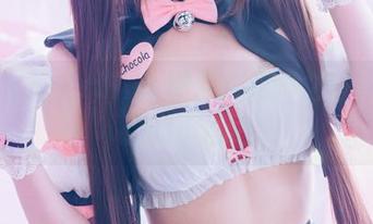 免费图集：shimo霜月的礼服之舞，舞动你的小心心