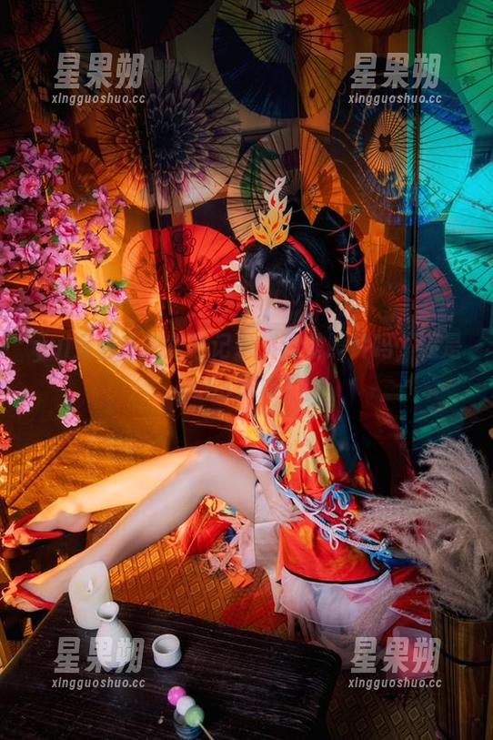 yui金鱼毛衣全景记录:这是照片吗,还是cos秀场?-星果朔 yui金鱼毛衣全景记录:这是照片吗,还是cos秀场?-星果朔