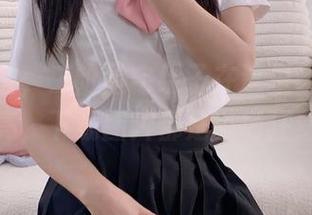 花式黑白，二阶堂宅绘子在这里让你眼前一亮，下载图片都是一场狂喜！