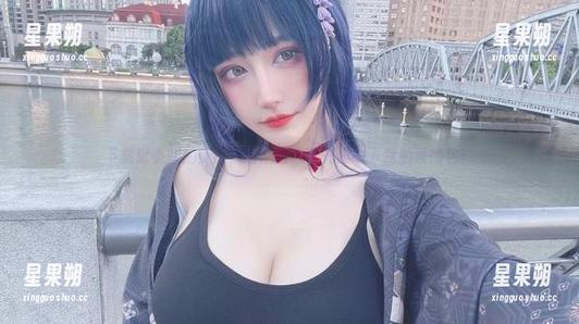 下载啾小妍的美图，甜心甜心，光顾一下我的表情包！-星果朔