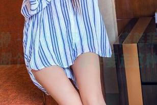 头条女神 - 修女的画风——高韩菲图库分享，明明个性如此，却非要走这种路线！