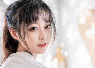看，奇行家狗崽无圣光眼镜套图，眼镜竟成了焦点，没想到啊！