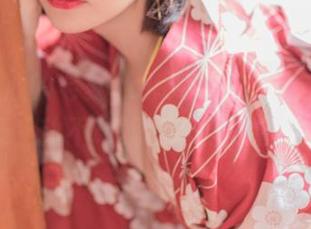 玩得开心的宅夏yoko和她的女友，美图合集，动不动就要给她个金奖吧！