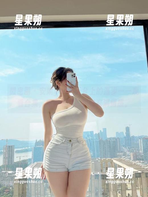 微密圈 - 安妮yoo在天台上的漫步——观看合集,看似随意,实则充满情感。-星果朔 微密圈 - 安妮yoo在天台上的漫步——观看合集,看似随意,实则充满情感。-星果朔