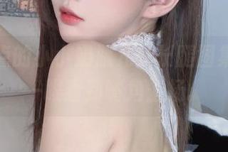 福利满点的小小奶瓶儿：长腿图集，让人一眼看到嘴角上扬。