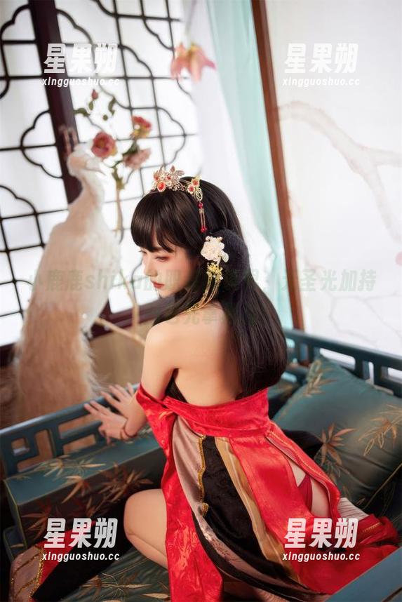 小鹿鹿shika的职装新境界,无圣光加持,图包先拿再说!-星果朔 小鹿鹿shika的职装新境界,无圣光加持,图包先拿再说!-星果朔