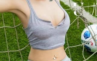 尤果网 - 飞Angelababy的婚纱照，图片不多说，看完下载别忘了把我推荐给朋友！