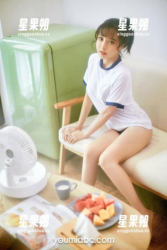 尤蜜荟 - 奶茶Emily带来的火辣女特工,真得说整体都是一绘画,这作品太流畅了。-星果朔 尤蜜荟 - 奶茶Emily带来的火辣女特工,真得说整体都是一绘画,这作品太流畅了。-星果朔