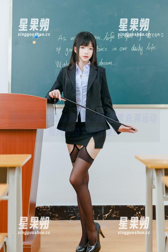 清水由乃的体操服，让你的周末充满运动和风趣的免费图集！-星果朔