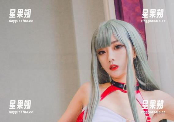 清颜颜子:黑色惊艳,这组图片让衣柜嫉妒了!-星果朔 清颜颜子:黑色惊艳,这组图片让衣柜嫉妒了!-星果朔