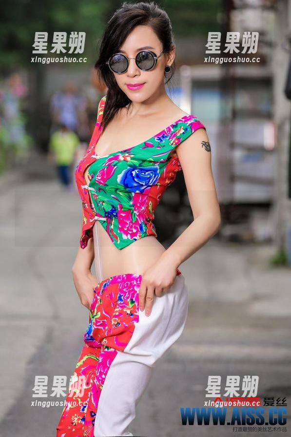 爱丝 - 如果你觉得瑶瑶的作品太透明,那你可得重新审视嘛!-星果朔 爱丝 - 如果你觉得瑶瑶的作品太透明,那你可得重新审视嘛!-星果朔