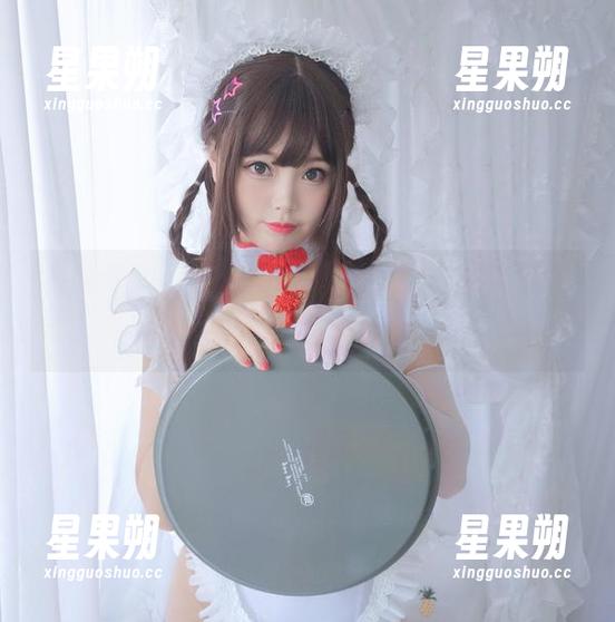 在泳池边,白烨烨变成了cos界的洪荒之力,图包炸裂!-星果朔 在泳池边,白烨烨变成了cos界的洪荒之力,图包炸裂!-星果朔