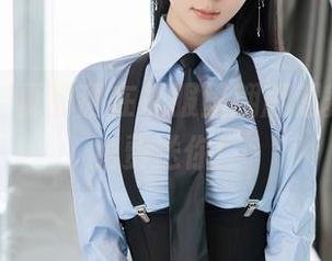 秀人网 - 夏甜甜在礼服里翩翩起舞，原图免费送你！