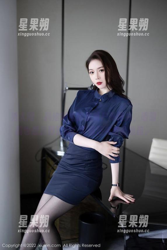 秀人网 - 抖娘利世的最新户外图片,明明我也想去野营的!可惜还在办公桌前。-星果朔 秀人网 - 抖娘利世的最新户外图片,明明我也想去野营的!可惜还在办公桌前。-星果朔