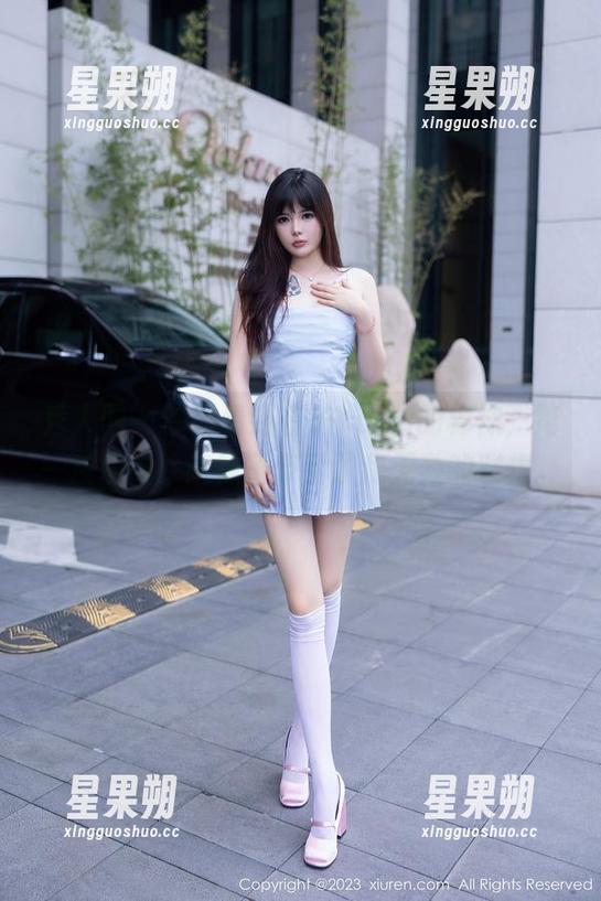 秀人网 - 原图看到杏子Yada的棉袜,第一反应是,这袜子牵引了我无数的联想。-星果朔 秀人网 - 原图看到杏子Yada的棉袜,第一反应是,这袜子牵引了我无数的联想。-星果朔
