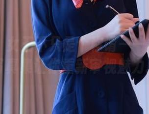 秀人网 - 女王不只是个称谓——林乐一的写真集让你重新审视魅力。