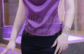 秀人网 - 绮里嘉Ula最新的修女写真，居然有种迷离的吸引力。