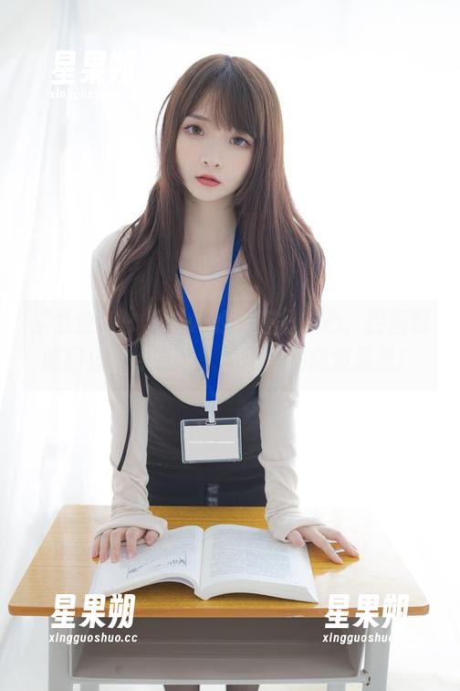 紧急企划 - 见希w的穿搭很走心,民国制服图集加点白丝,赶紧抓住这波资源!-星果朔 紧急企划 - 见希w的穿搭很走心,民国制服图集加点白丝,赶紧抓住这波资源!-星果朔