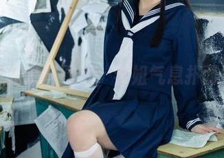 胡桃喵的定制图片，学姐气息扑面而来！