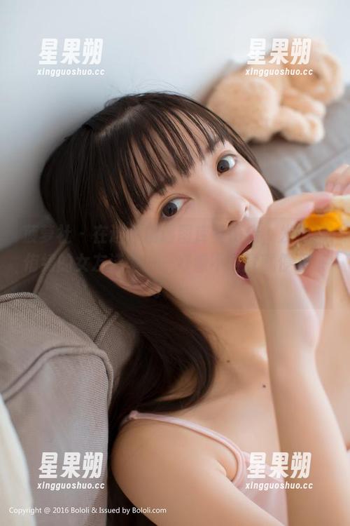 菠萝社 - 在这个精选图库里游走,发现柳侑绮的女友造型——好像不自觉就停下来了……-星果朔 菠萝社 - 在这个精选图库里游走,发现柳侑绮的女友造型——好像不自觉就停下来了……-星果朔