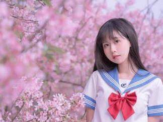 看萌芽儿o0如何玩转透明女仆,写真还是更像一场梦！