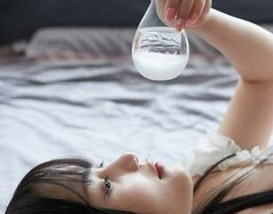 蜜桃社 - Gina女王的权力游戏：这是件写真集吗？！