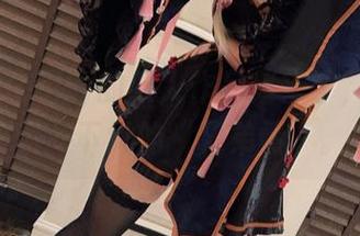 贝贝琪Becky的双人作品集来了，快来见识一下她的“兄弟情”。