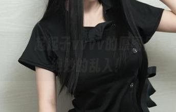 宅家时光，起起子vvvv的原图居家写真最绝妙的乱入！
