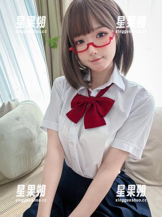 这组美图下的婚纱,阿包也是兔娘好像无意间成了个梦幻来客,亲吻了我的想象力。-星果朔 这组美图下的婚纱,阿包也是兔娘好像无意间成了个梦幻来客,亲吻了我的想象力。-星果朔