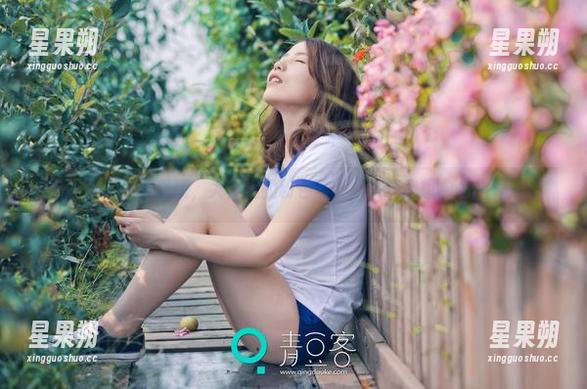 青豆客 - 意外发现，大安妮的粉色写真，挑战我想象力的极限？-星果朔